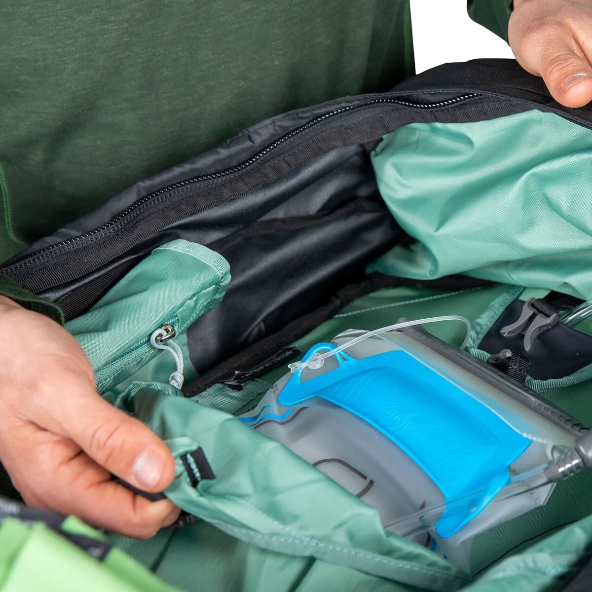 Farpoint Trek 55L Travel Pack 13 Farpoint Trek 55L Travel Pack - Image 13