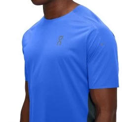 On Running Performance T-Shirt - Men's -Outdoor Sports Shop COBBLA D5