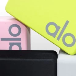 Uplifting Yoga Block -Outdoor Sports Shop DOVGRESIL D2