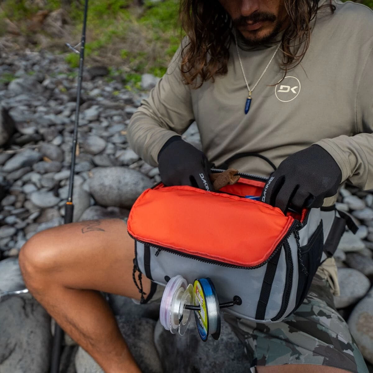 Dakine Mission Fish 12L Waist Pack 1 Dakine Mission Fish 12L Waist Pack