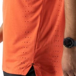 Race Pace Short-Sleeve T-Shirt - Men's 9 Race Pace Short-Sleeve T-Shirt - Men's -Outdoor Sports Shop PAP D2