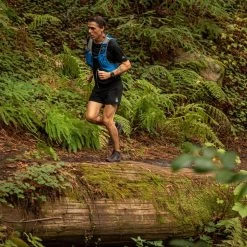 Ultimate Direction Race 6.0 Hydration Vest 8 Ultimate Direction Race 6.0 Hydration Vest -Outdoor Sports Shop UDBLU D5